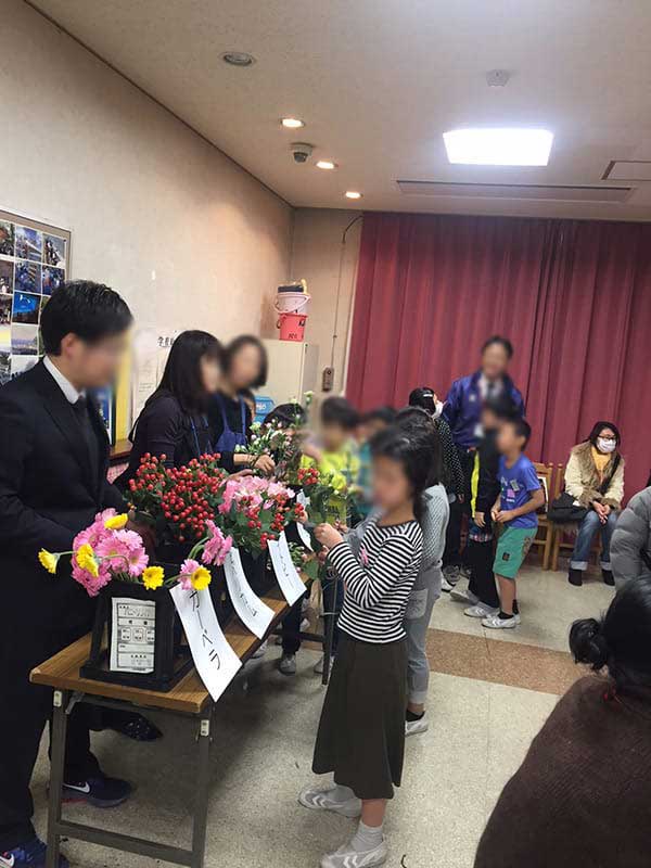 区立の小学校で花育イベント開催